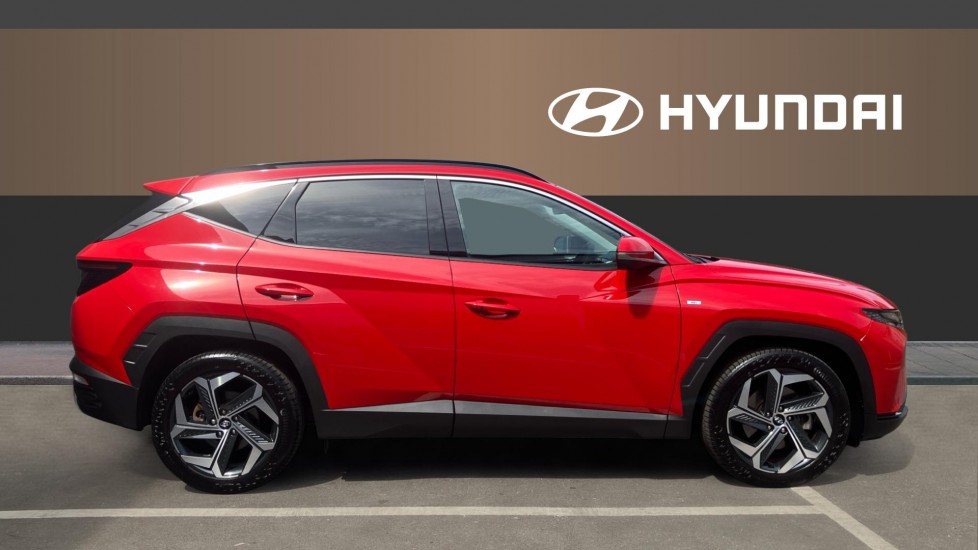 Hyundai TUCSON 1.6 TGDi 48V MHD Ultimate 5dr 2WD DCT Petrol Estate - Image 5