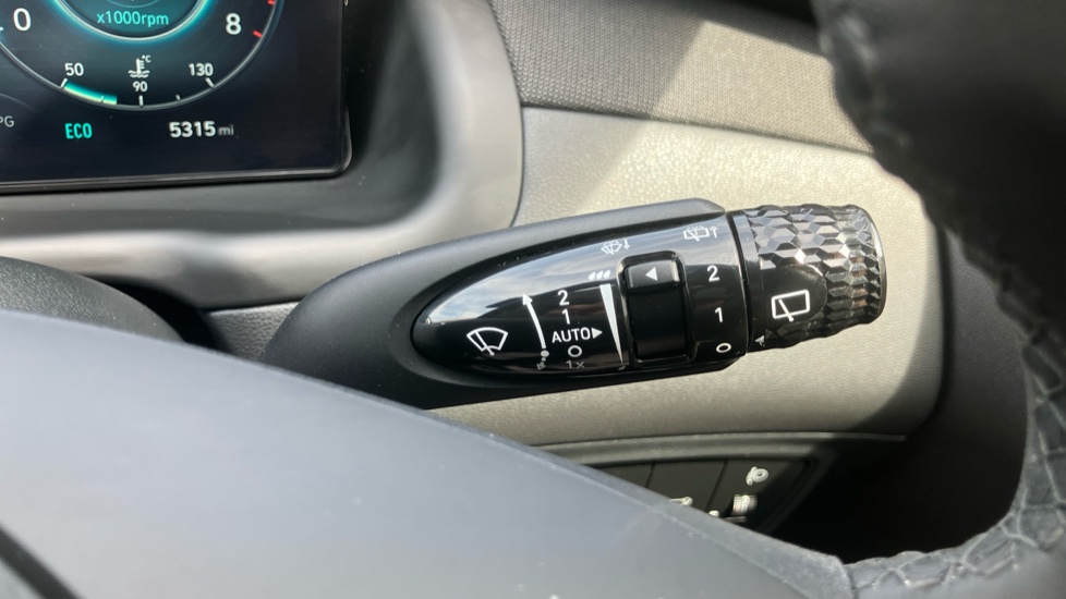 Hyundai TUCSON 1.6 TGDi 48V MHD Ultimate 5dr 2WD DCT Petrol Estate - Image 24