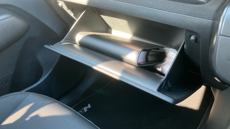 Hyundai KONA 160kW N Line 65kWh 5dr Auto Electric Hatchback - Image 33