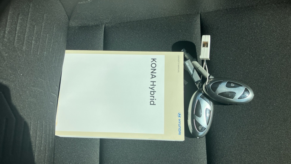 Hyundai KONA 1.6 GDi Hybrid Advance 5dr DCT Hybrid Hatchback - Image 19