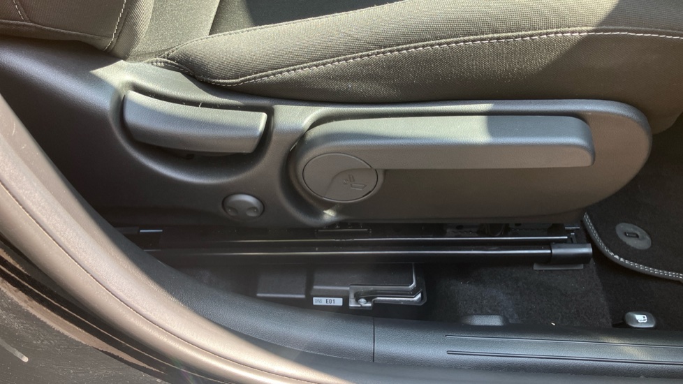 Hyundai KONA 1.6 GDi Hybrid Advance 5dr DCT Hybrid Hatchback - Image 41