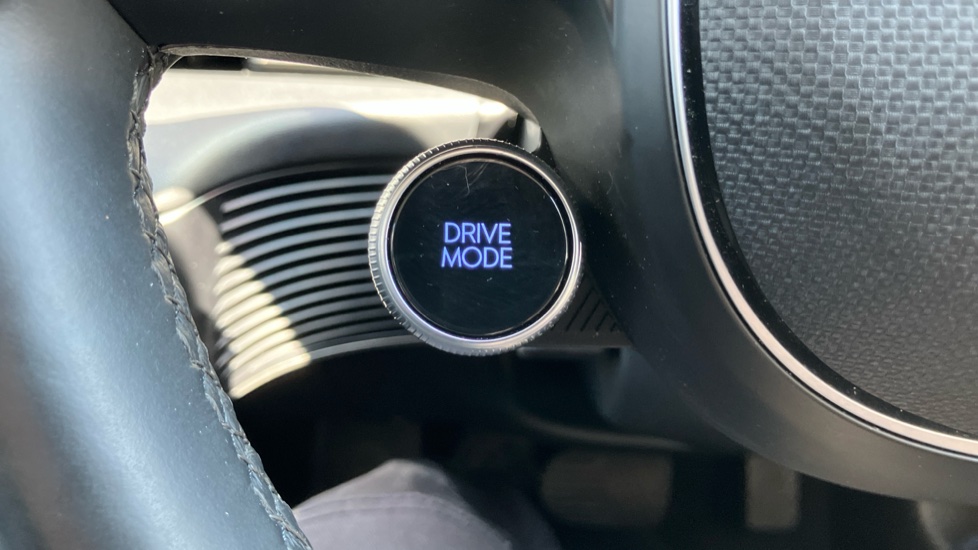 Hyundai IONIQ 5 168kW Premium 77 kWh 5dr Auto [Part Leather] Electric Hatchback - Image 25