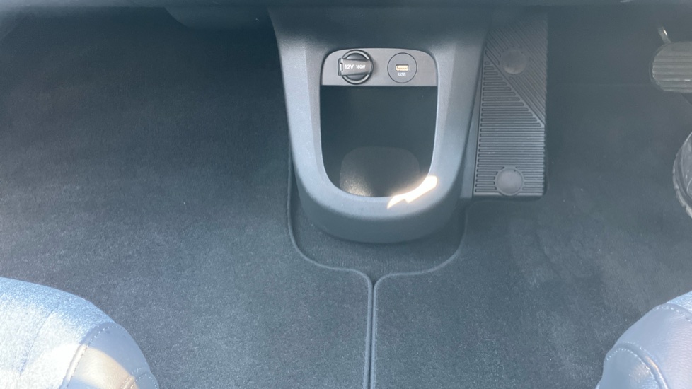 Hyundai IONIQ 5 168kW Premium 77 kWh 5dr Auto [Part Leather] Electric Hatchback - Image 31
