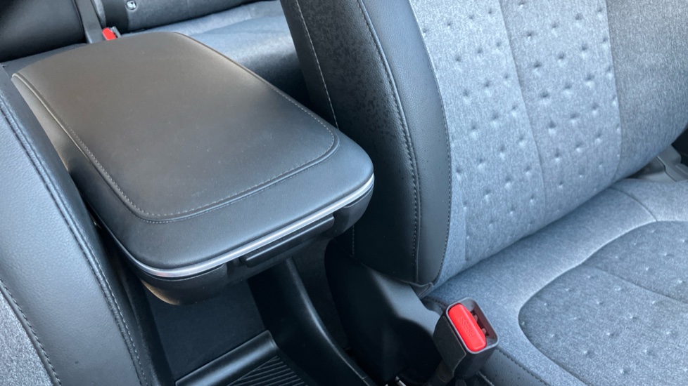 Hyundai IONIQ 5 168kW Premium 77 kWh 5dr Auto [Part Leather] Electric Hatchback - Image 33