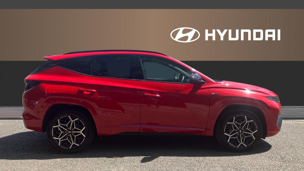 Hyundai TUCSON 1.6 TGDi Plug-in Hybrid N Line 5dr 4WD Auto Estate - Image 5