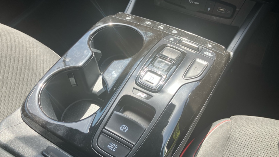 Hyundai TUCSON 1.6 TGDi Plug-in Hybrid N Line 5dr 4WD Auto Estate - Image 13