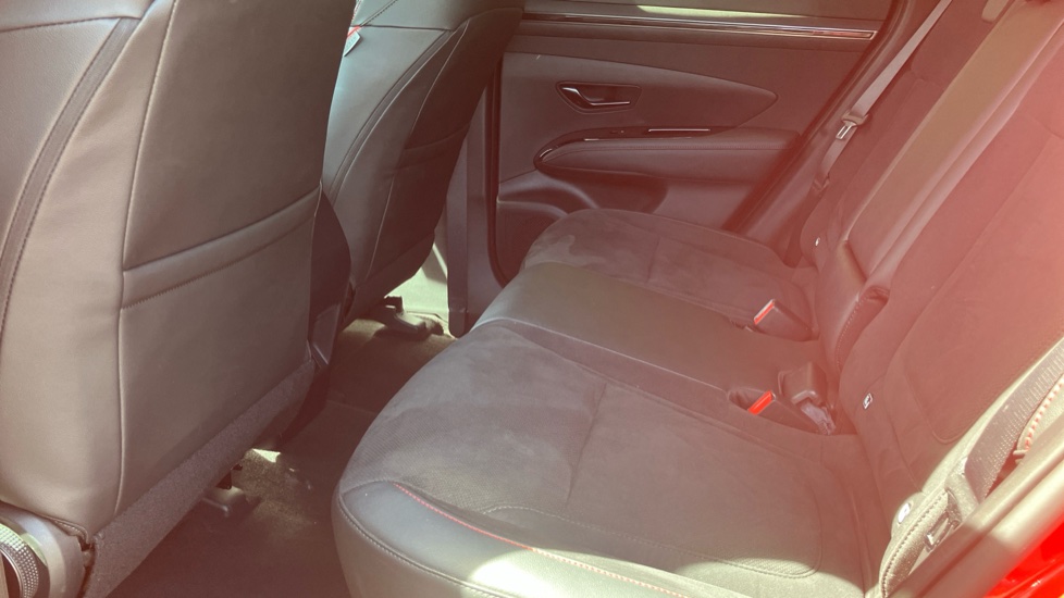 Hyundai TUCSON 1.6 TGDi Plug-in Hybrid N Line 5dr 4WD Auto Estate - Image 16