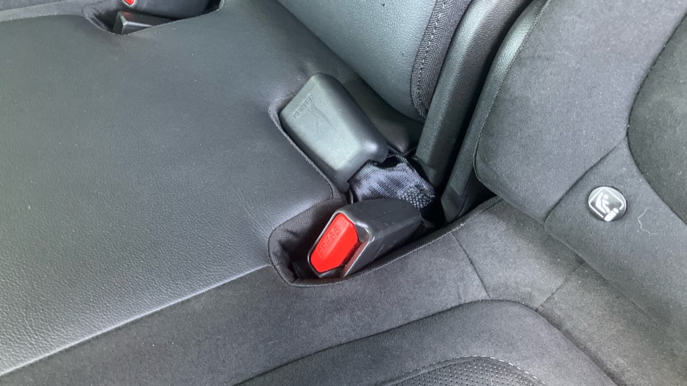 Hyundai TUCSON 1.6 TGDi Plug-in Hybrid N Line 5dr 4WD Auto Estate - Image 17