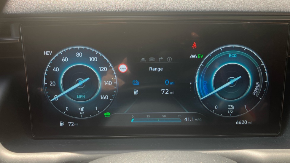 Hyundai TUCSON 1.6 TGDi Plug-in Hybrid N Line 5dr 4WD Auto Estate - Image 18