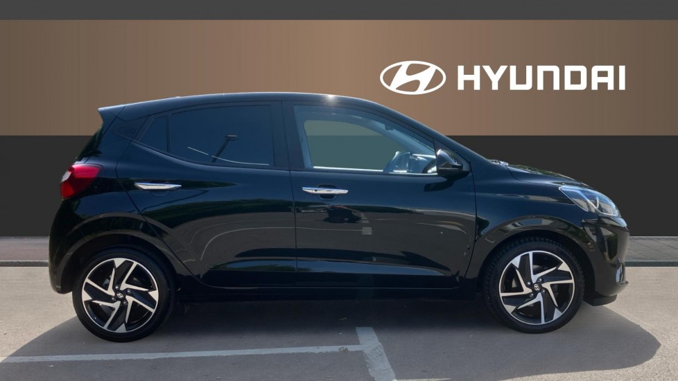 Hyundai i10 1.2 [79] Premium 5dr Auto [Nav] Petrol Hatchback - Image 5