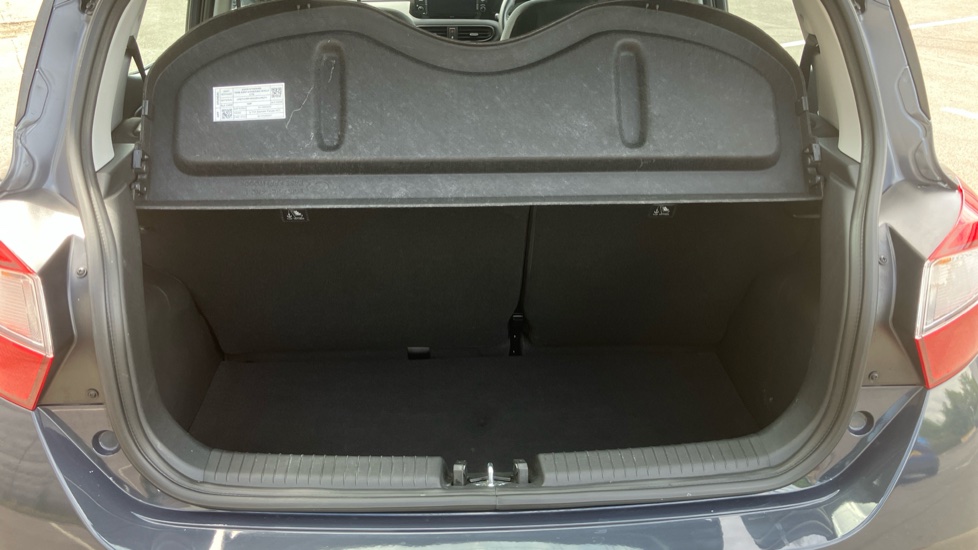 Hyundai i10 1.2 [79] Advance 5dr Auto [Nav] Petrol Hatchback - Image 38