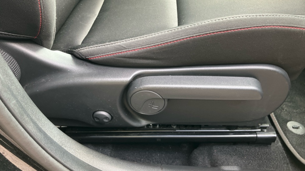 Hyundai KONA 160kW N Line 65kWh 5dr Auto Electric Hatchback - Image 39
