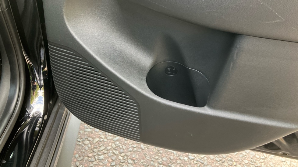 Hyundai KONA 160kW N Line 65kWh 5dr Auto Electric Hatchback - Image 41