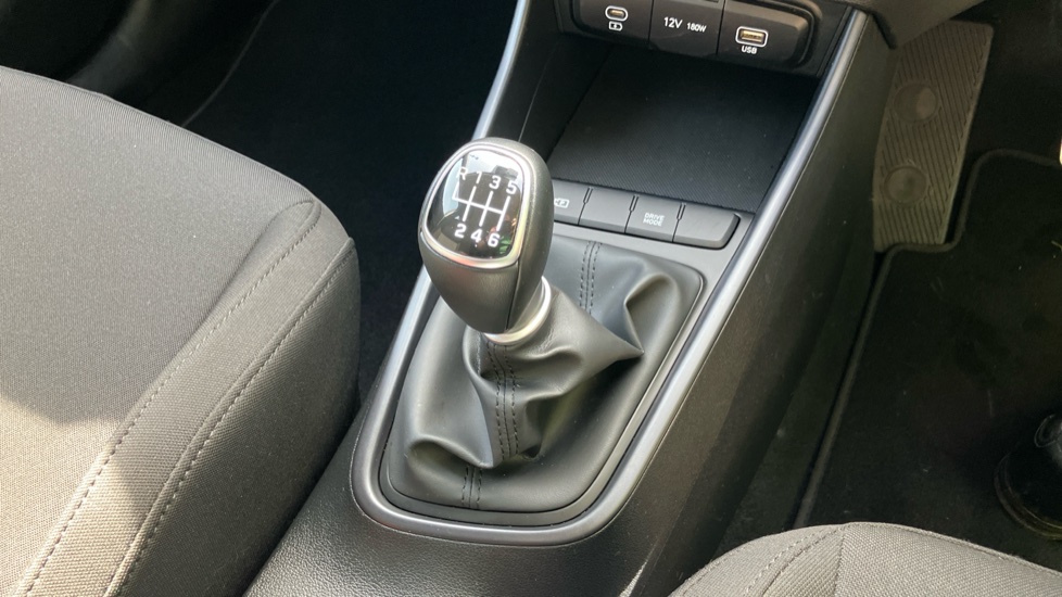 Hyundai BAYON 1.0 TGDi Advance 5dr Petrol Hatchback - Image 13
