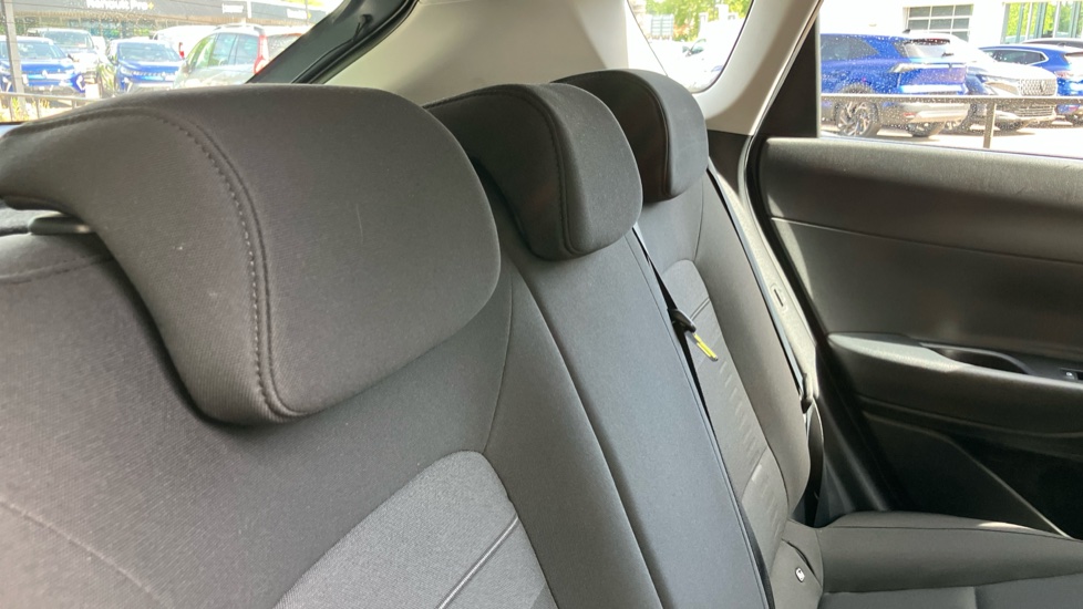 Hyundai BAYON 1.0 TGDi Advance 5dr Petrol Hatchback - Image 35