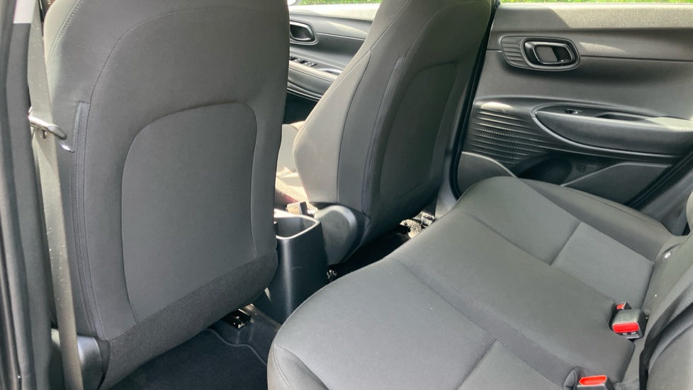 Hyundai BAYON 1.0 TGDi Advance 5dr Petrol Hatchback - Image 39