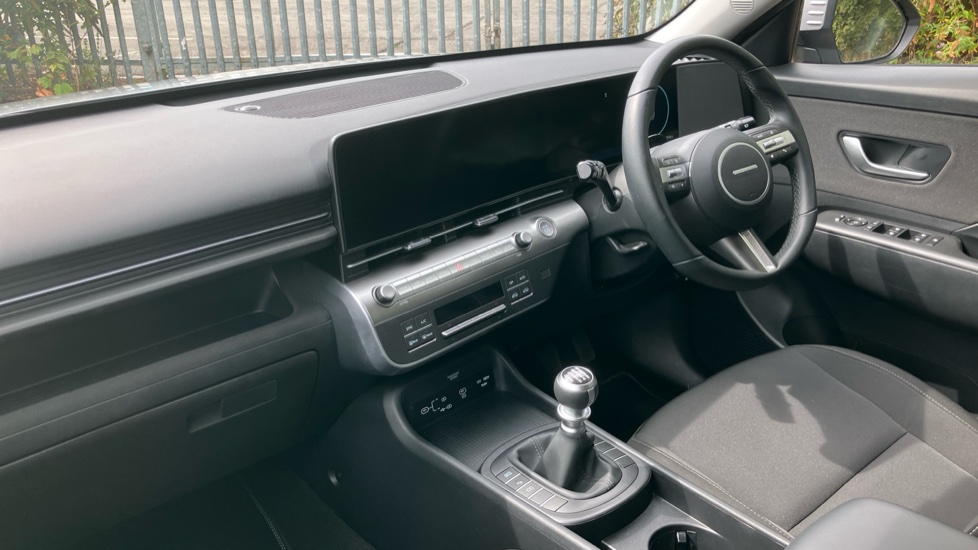 Hyundai KONA 1.6T 138 Advance 5dr Petrol Hatchback - Image 9