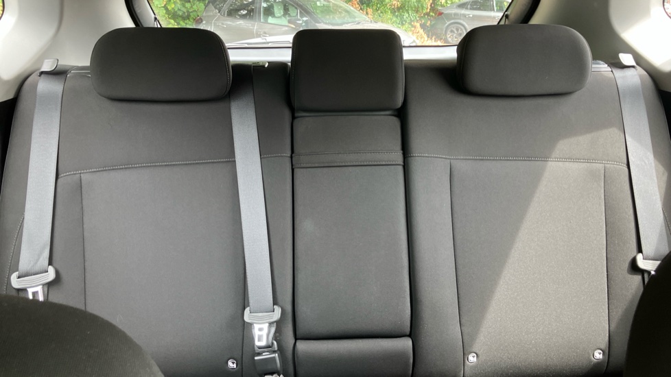 Hyundai KONA 1.6T 138 Advance 5dr Petrol Hatchback - Image 15