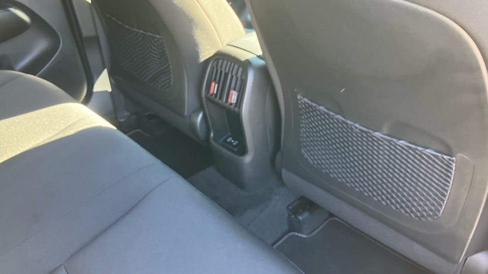 Hyundai KONA 1.6T 138 N Line 5dr Petrol Hatchback - Image 42
