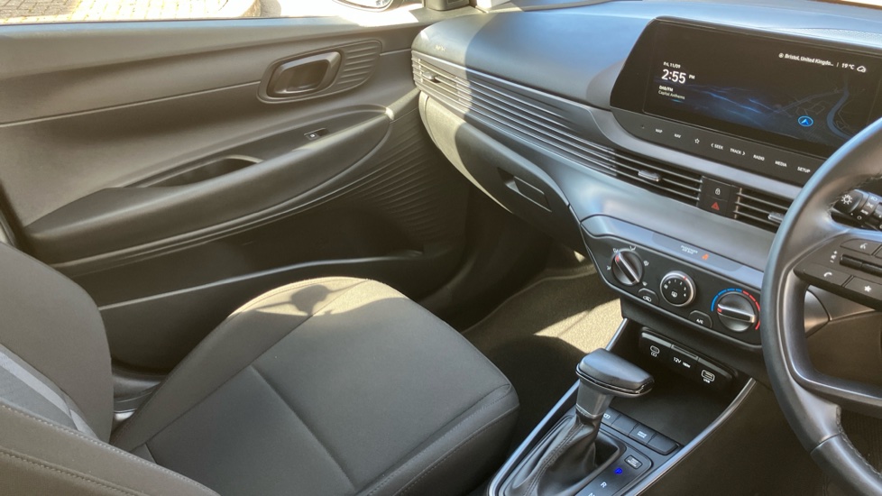 Hyundai i20 1.0T GDi Advance 5dr DCT Petrol Hatchback - Image 14