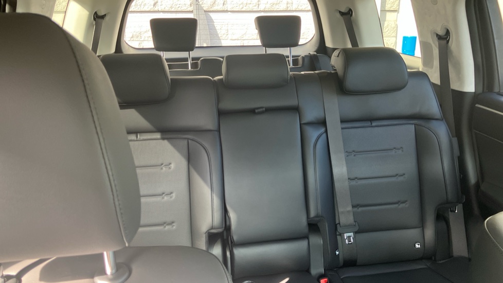 Hyundai SANTA FE 1.6 TGDi 239 Hybrid Ultimate 5dr Auto Hybrid Estate - Image 23