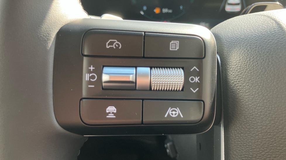 Hyundai SANTA FE 1.6 TGDi 239 Hybrid Ultimate 5dr Auto Hybrid Estate - Image 28