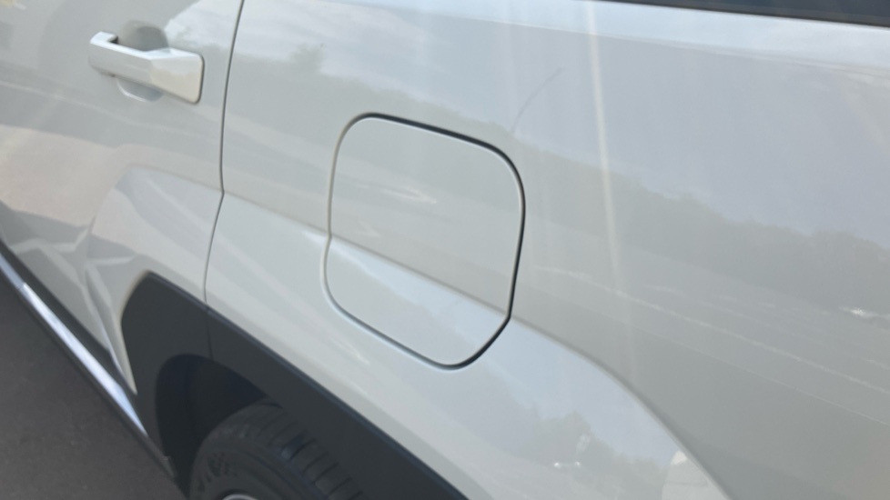 Hyundai SANTA FE 1.6 TGDi 239 Hybrid Ultimate 5dr Auto Hybrid Estate - Image 63