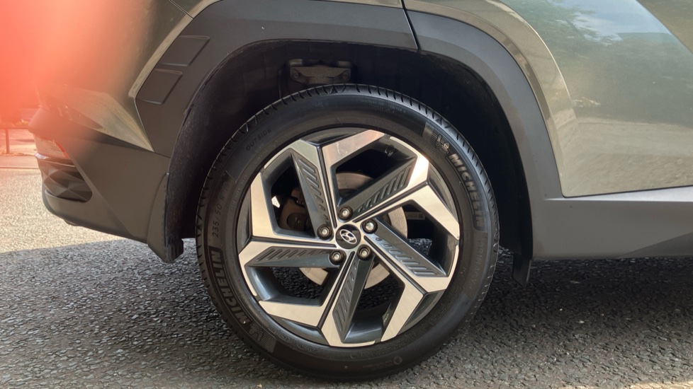 Hyundai TUCSON 1.6 TGDi Hybrid 230 Ultimate 5dr 2WD Auto Hybrid Estate - Image 7