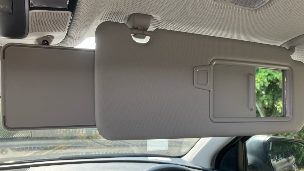 Hyundai TUCSON 1.6 TGDi Hybrid 230 Ultimate 5dr 2WD Auto Hybrid Estate - Image 35
