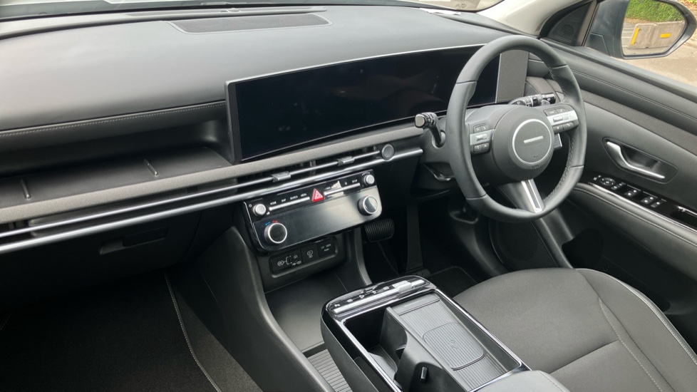 Hyundai TUCSON 1.6T 150 Premium 5dr DCT Petrol Estate - Image 9