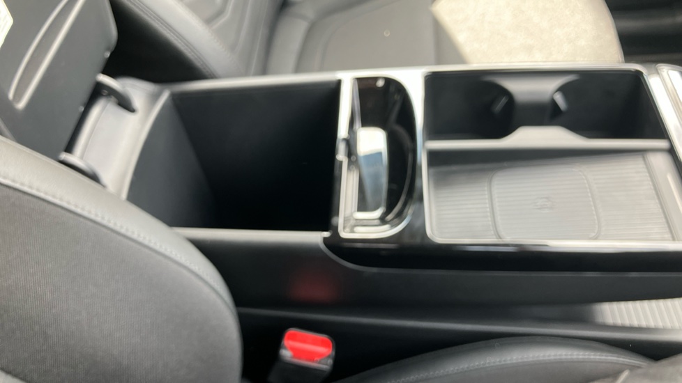 Hyundai TUCSON 1.6T 150 Premium 5dr DCT Petrol Estate - Image 35