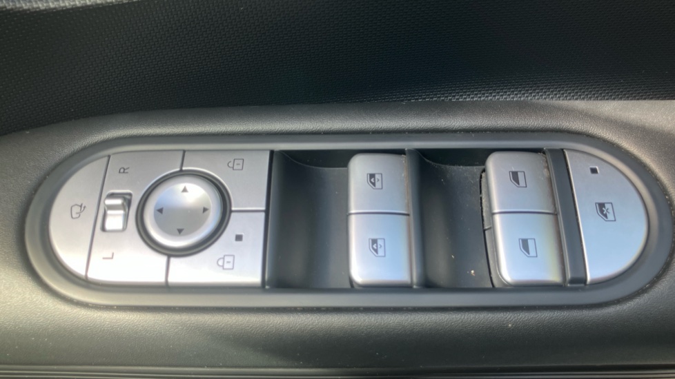 Hyundai IONIQ 5 125kW Premium 58 kWh 5dr Auto Electric Hatchback - Image 40