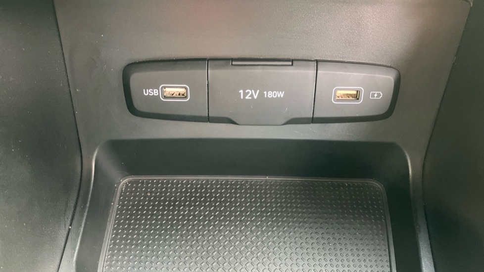 Hyundai TUCSON 1.6 TGDi SE Connect 5dr 2WD Petrol Estate - Image 30