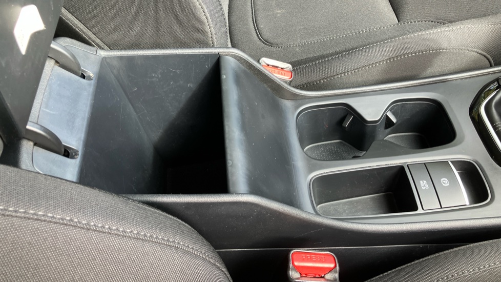 Hyundai TUCSON 1.6 TGDi SE Connect 5dr 2WD Petrol Estate - Image 32