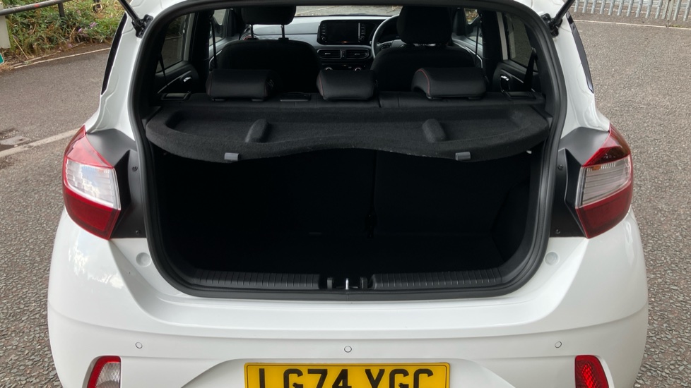 Hyundai i10 1.0T [90] N Line 5dr [Nav] Petrol Hatchback - Image 4