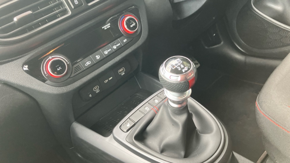 Hyundai i10 1.0T [90] N Line 5dr [Nav] Petrol Hatchback - Image 13