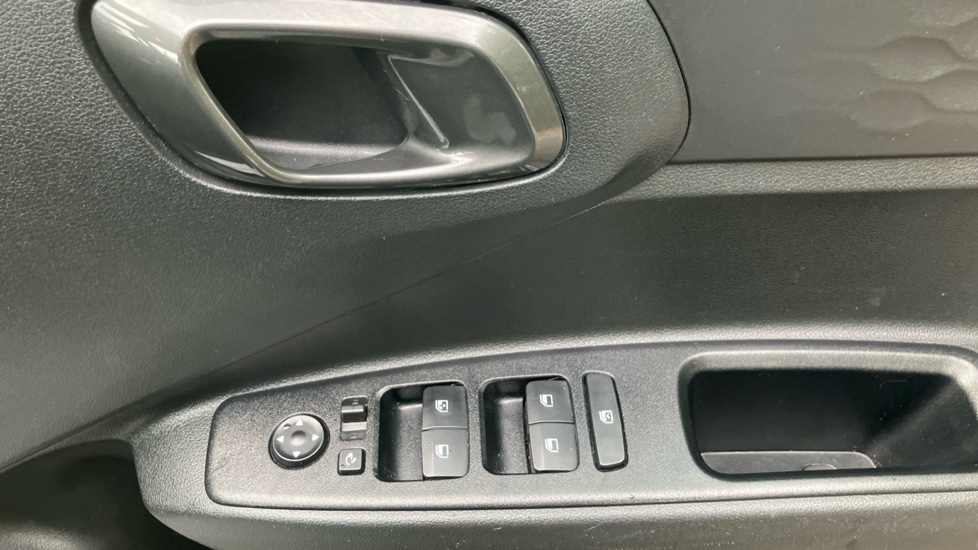 Hyundai i10 1.0T [90] N Line 5dr [Nav] Petrol Hatchback - Image 37