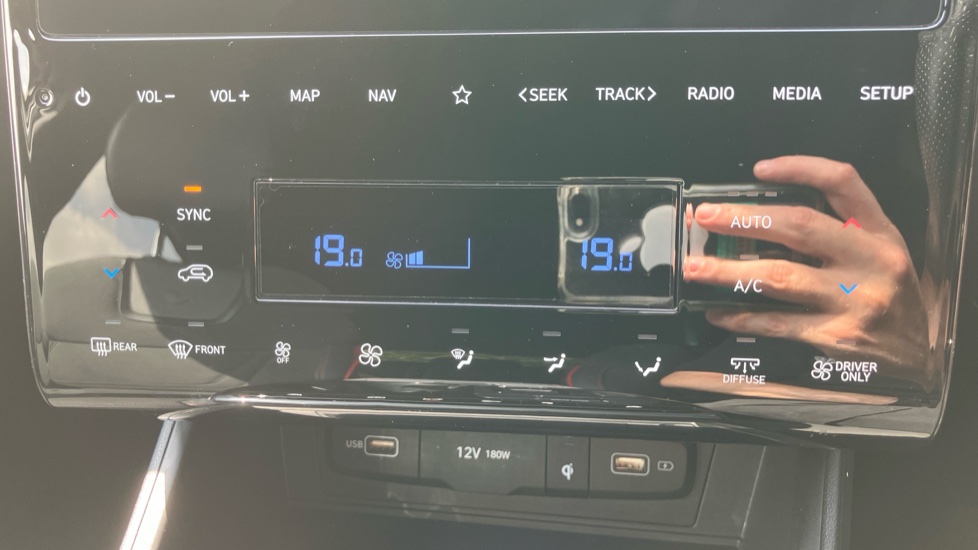 Hyundai TUCSON 1.6 TGDi Hybrid 230 N Line S 5dr 2WD Auto Hybrid Estate - Image 31