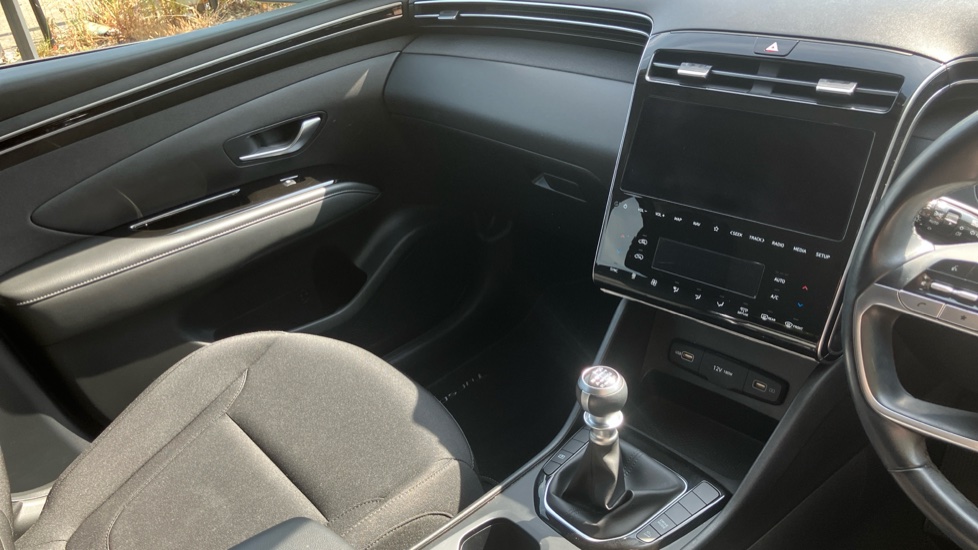 Hyundai TUCSON 1.6 TGDi SE Connect 5dr 2WD Petrol Estate - Image 14