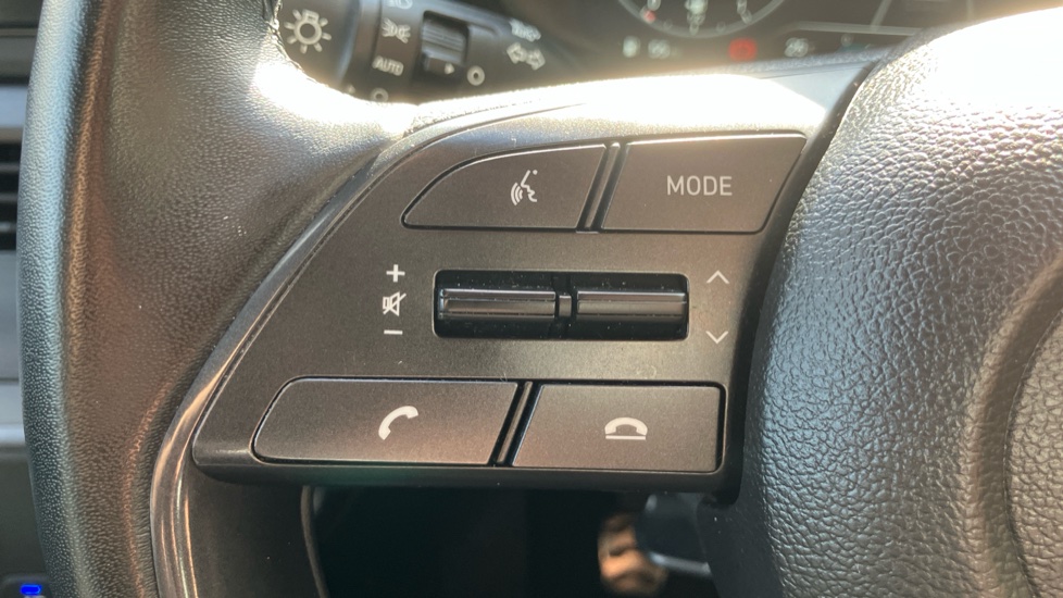 Hyundai BAYON 1.0 TGDi 48V MHEV SE Connect 5dr Petrol Hatchback - Image 23