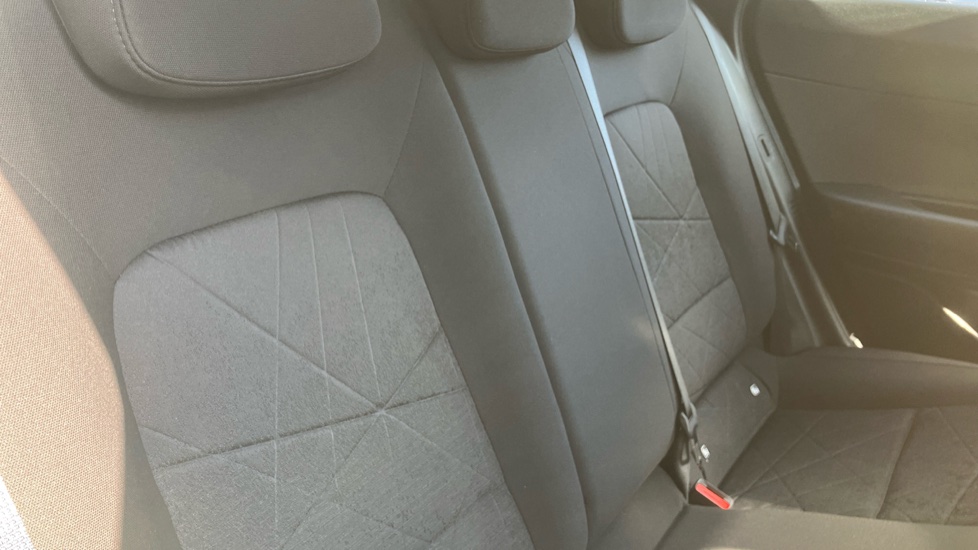 Hyundai BAYON 1.0 TGDi 48V MHEV SE Connect 5dr Petrol Hatchback - Image 40