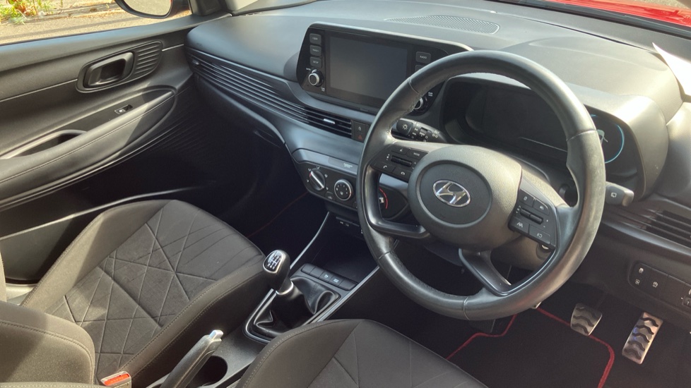 Hyundai BAYON 1.0 TGDi 48V MHEV SE Connect 5dr Petrol Hatchback - Image 11