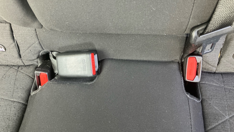 Hyundai BAYON 1.0 TGDi 48V MHEV SE Connect 5dr Petrol Hatchback - Image 17