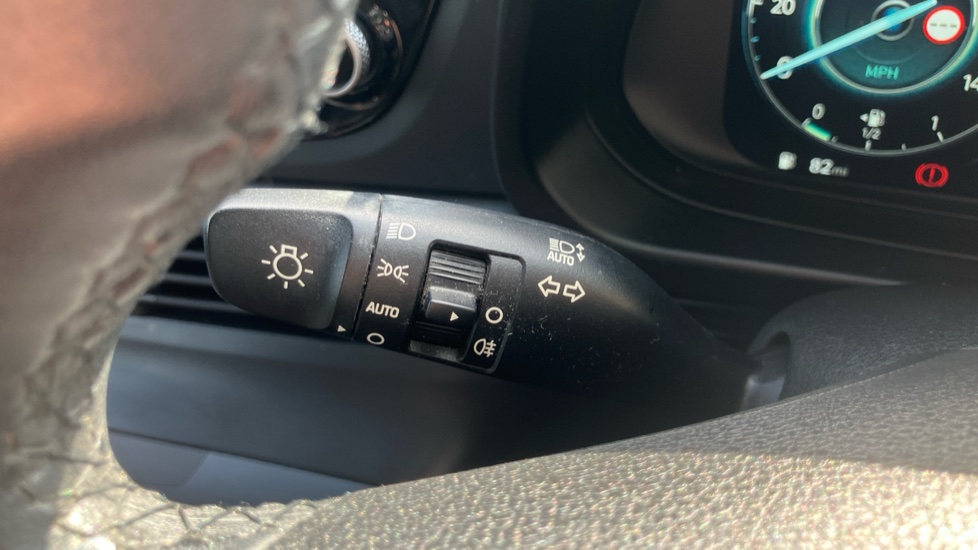 Hyundai BAYON 1.0 TGDi 48V MHEV SE Connect 5dr Petrol Hatchback - Image 25