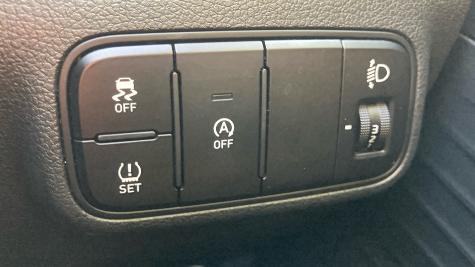 Hyundai BAYON 1.0 TGDi 48V MHEV SE Connect 5dr Petrol Hatchback - Image 26