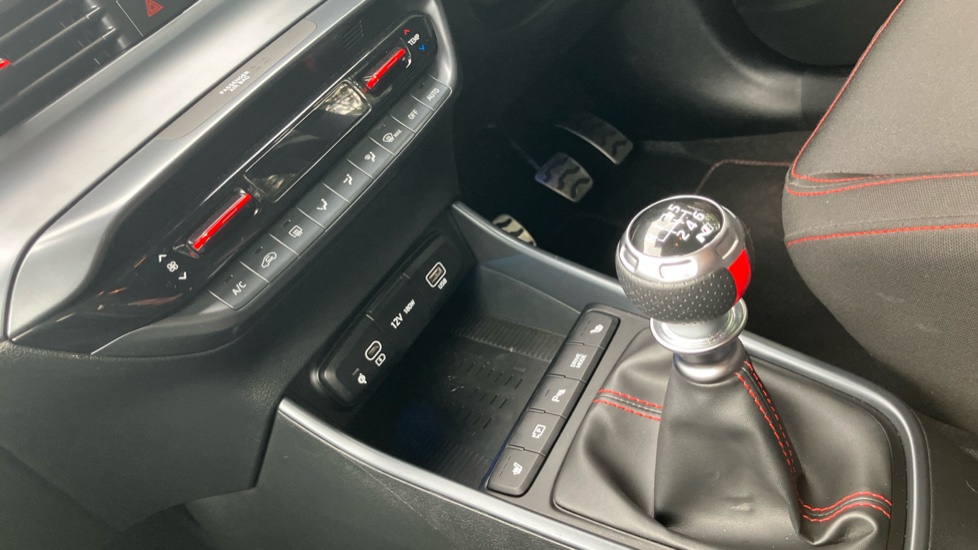 Hyundai i20 1.0T GDi N Line S 5dr Petrol Hatchback - Image 13