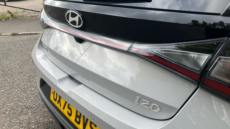 Hyundai i20 1.0T GDi N Line S 5dr Petrol Hatchback - Image 51
