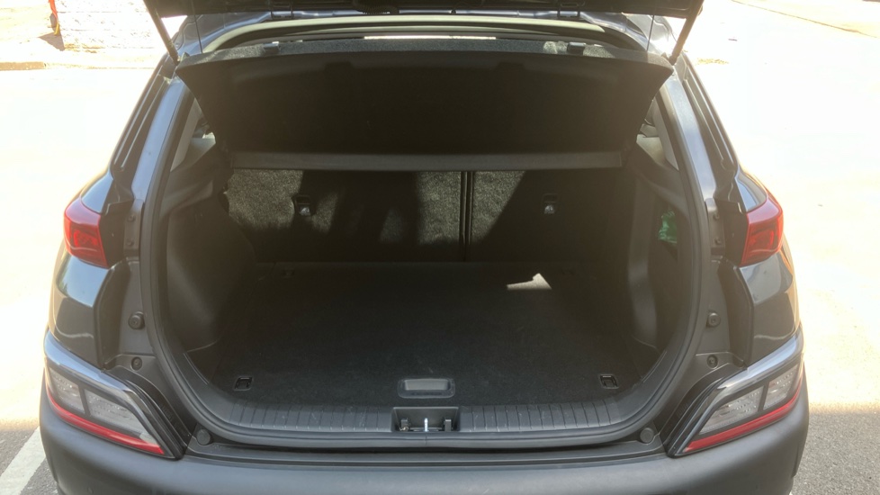 Hyundai KONA 1.0 TGDi 48V MHEV SE Connect 5dr Petrol Hatchback - Image 4