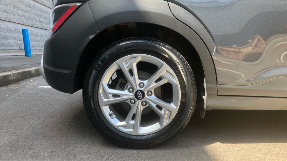 Hyundai KONA 1.0 TGDi 48V MHEV SE Connect 5dr Petrol Hatchback - Image 7