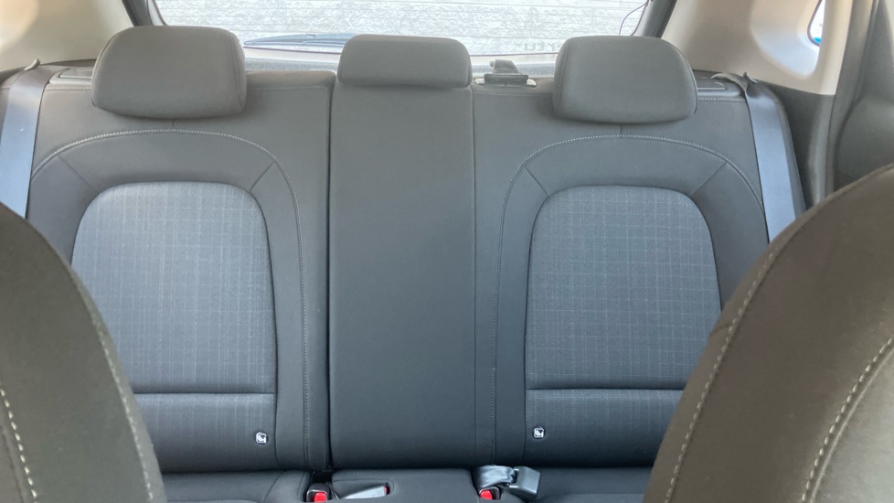 Hyundai KONA 1.0 TGDi 48V MHEV SE Connect 5dr Petrol Hatchback - Image 15